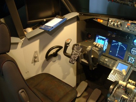 cockpit11.jpg